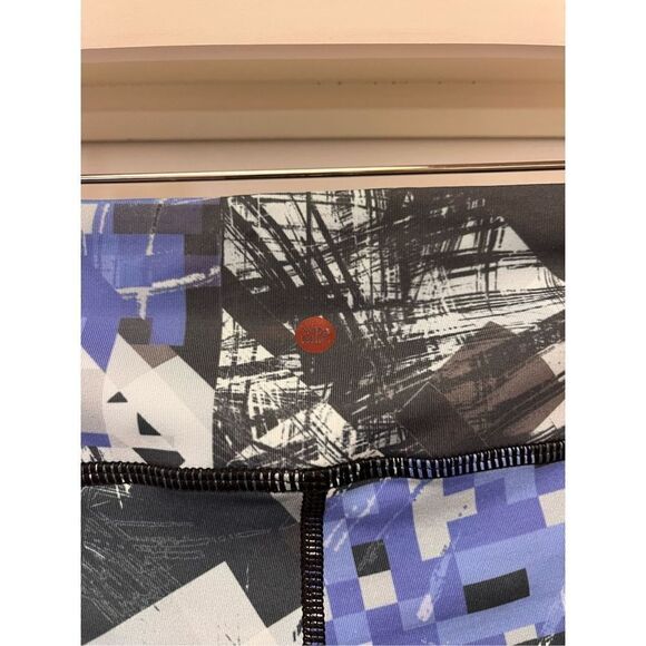 Vimmia Graphic Analog Blue Full Length Leggings sz M NWOT - Picture 7 of 8